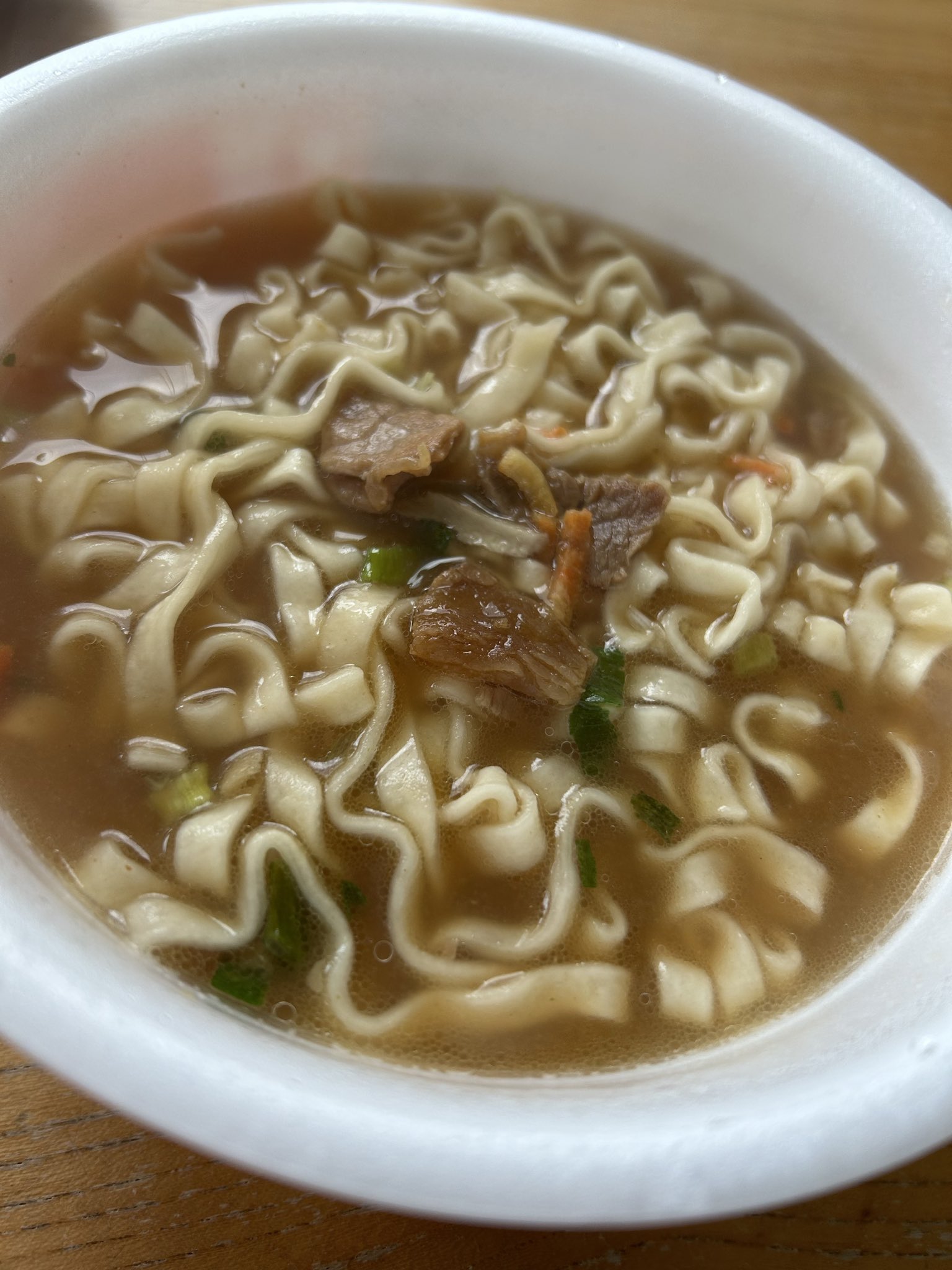 ベストプライス 旨つゆ豚汁うどん・マルちゃん あじわい豚汁うどん 写真3