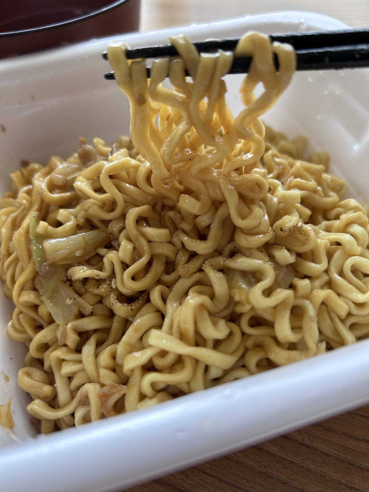 やきそば弁当 油そば風 写真4